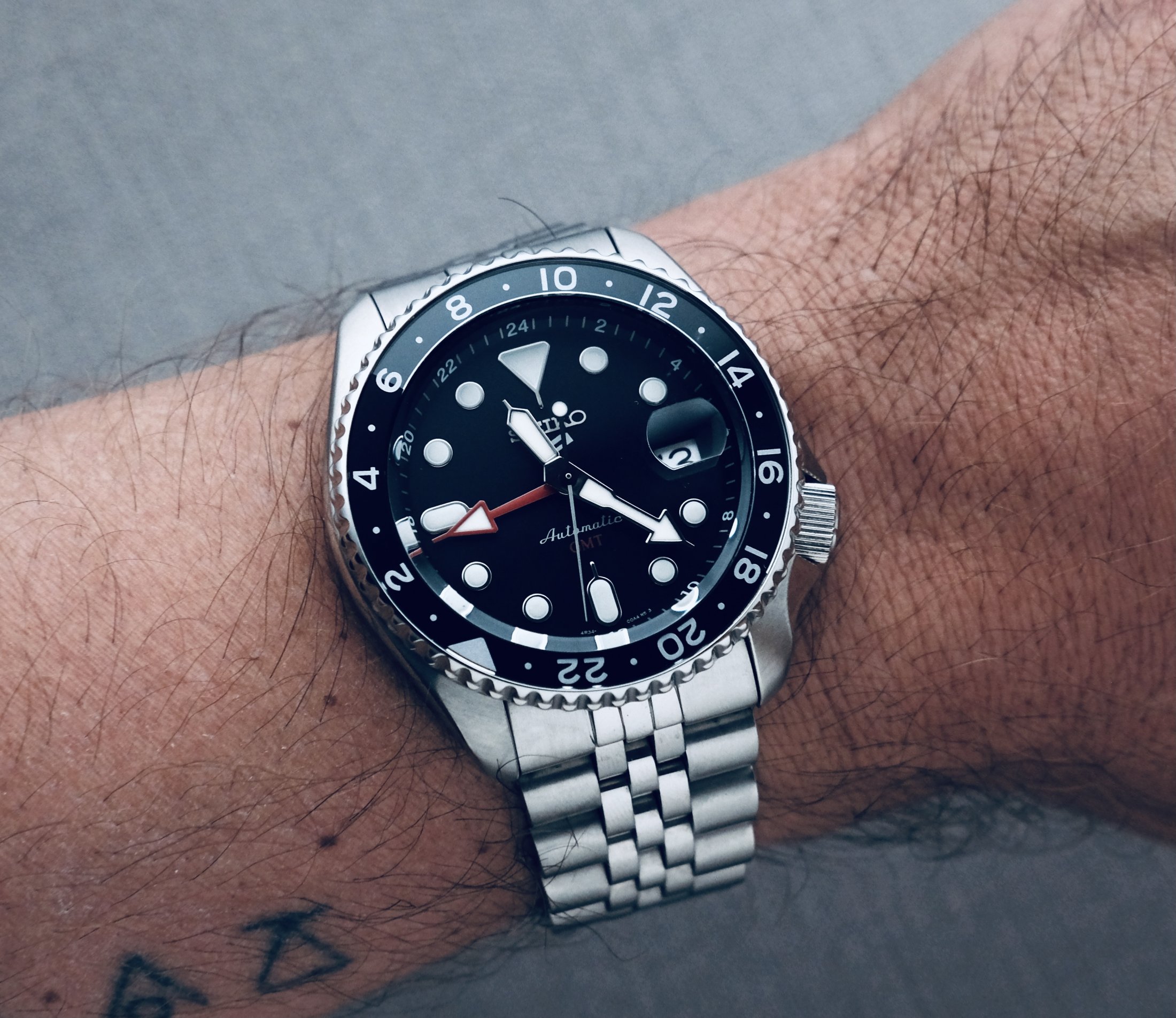 Seiko 5 GMT SSK001 